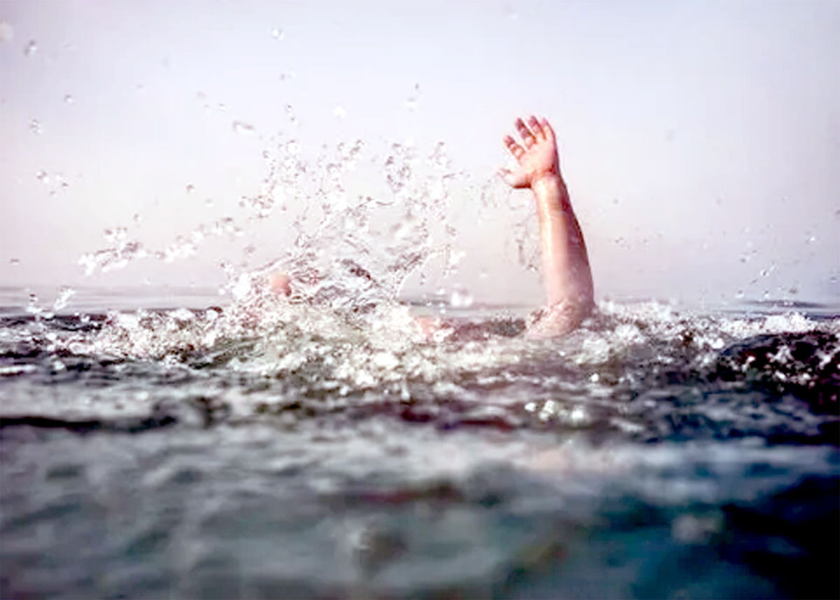 Two drowned after boat capsized in Godavari river due to strong winds